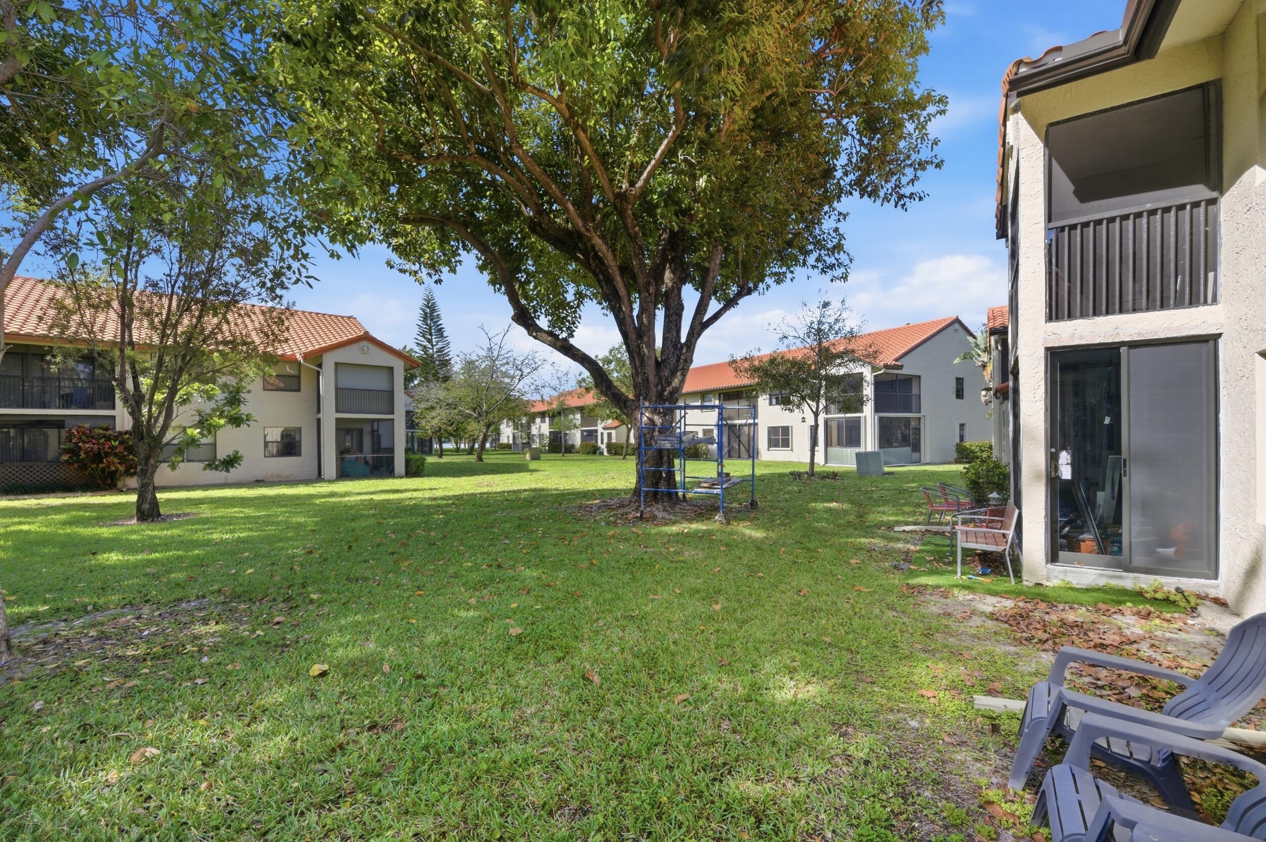 EMBASSY SQUARE CONDO - Residential