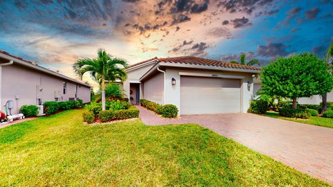 A home in Port St Lucie