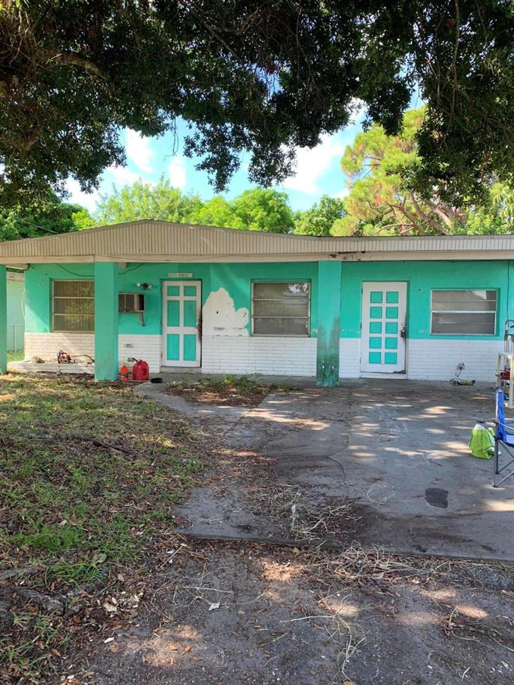 Photo of 2911 Avenue S, Fort Pierce, FL 34947 (MLS # R10817301)