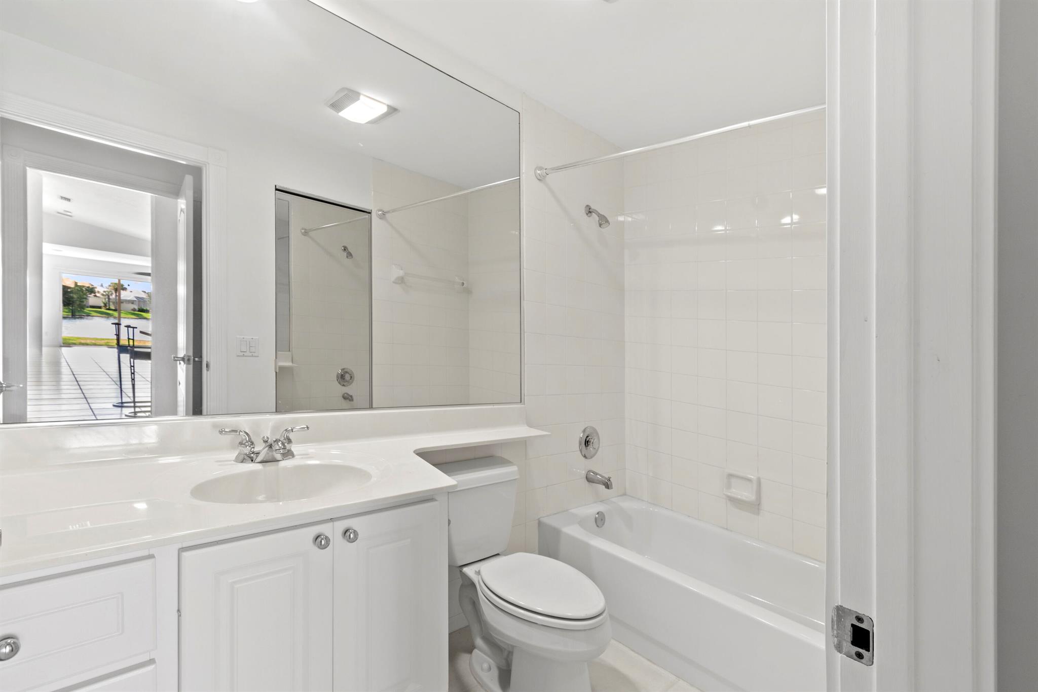 VILLAGEWALK OF WELLINGTON - Residential Lease