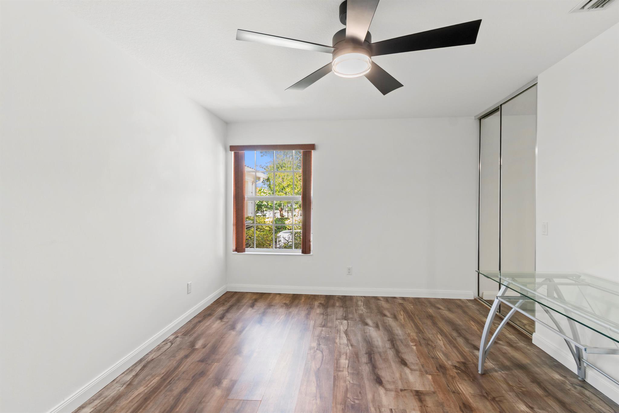 VILLAGEWALK OF WELLINGTON - Residential Lease