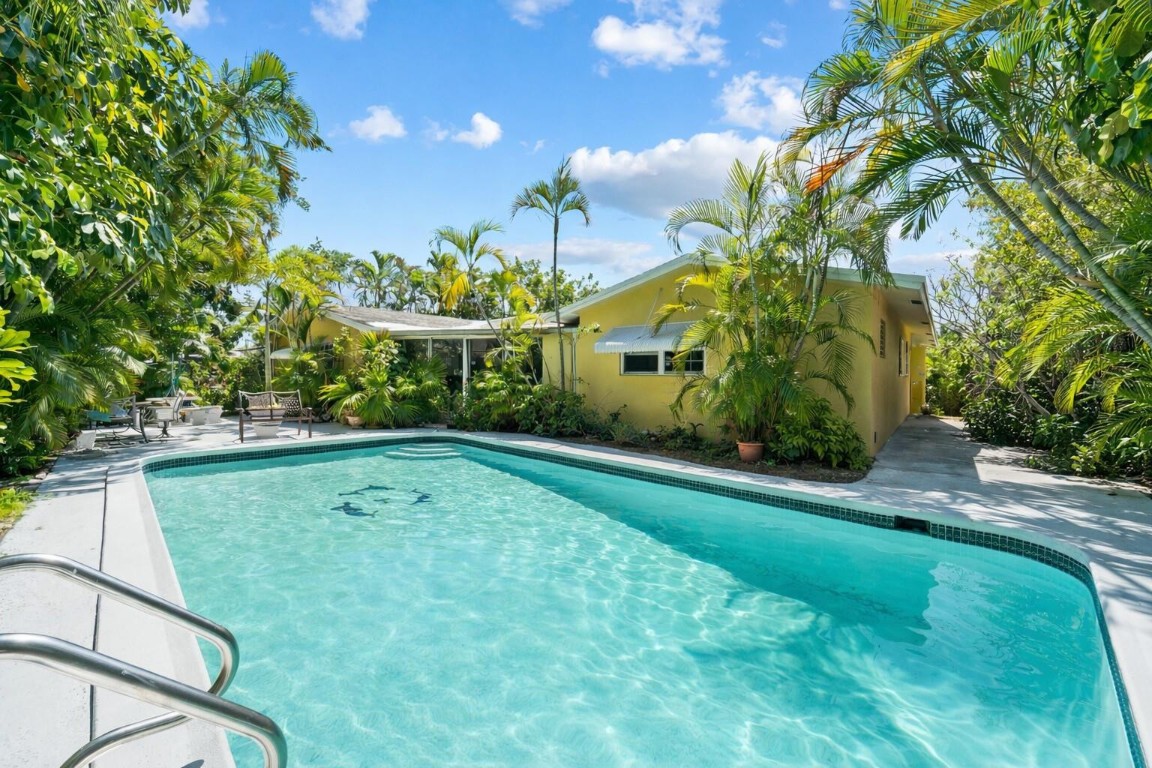Coral Ridge Isles 45-47 B - Residential Income