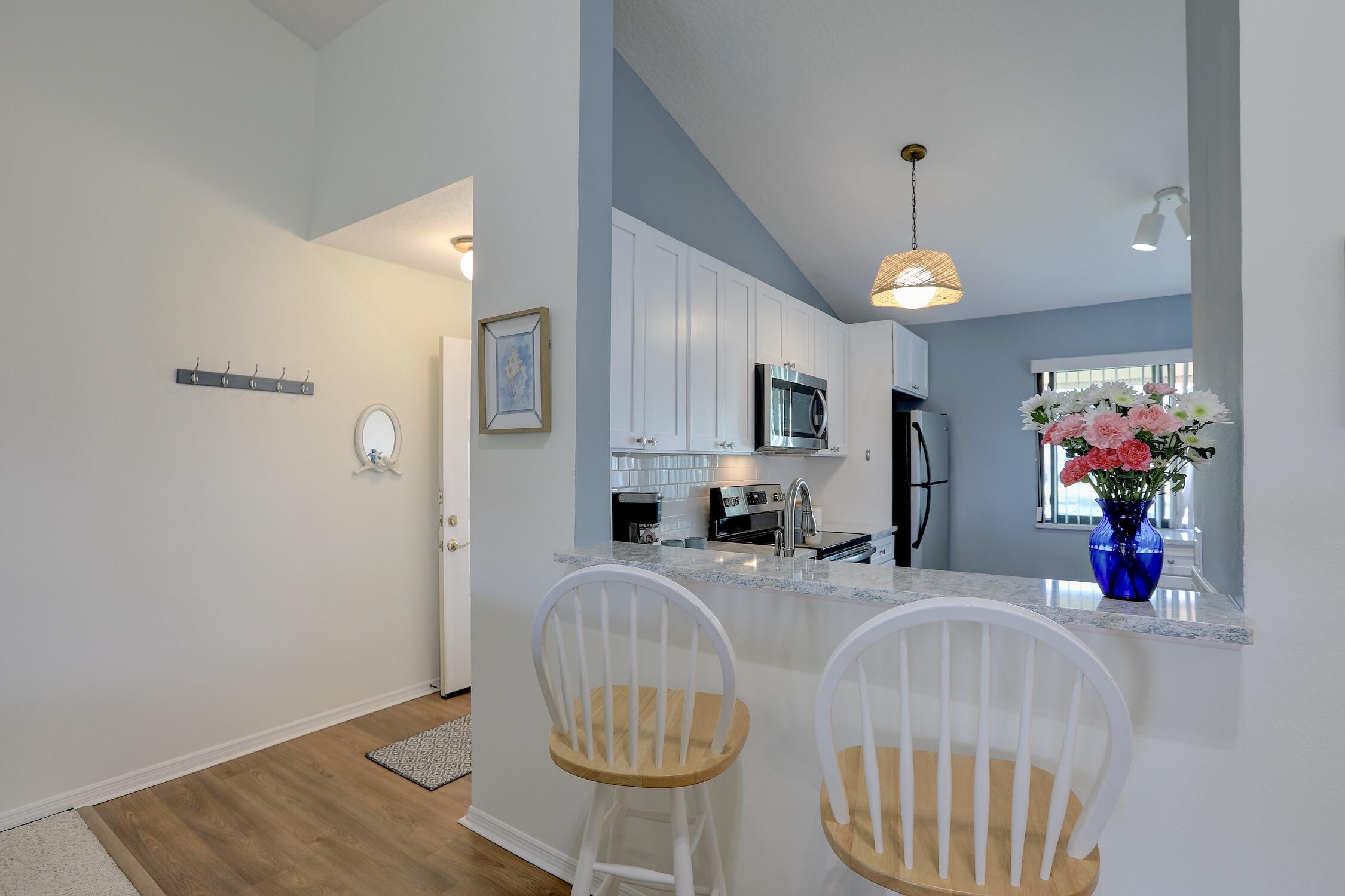 PELICAN POINTE OF SEBASTIAN V - Residential