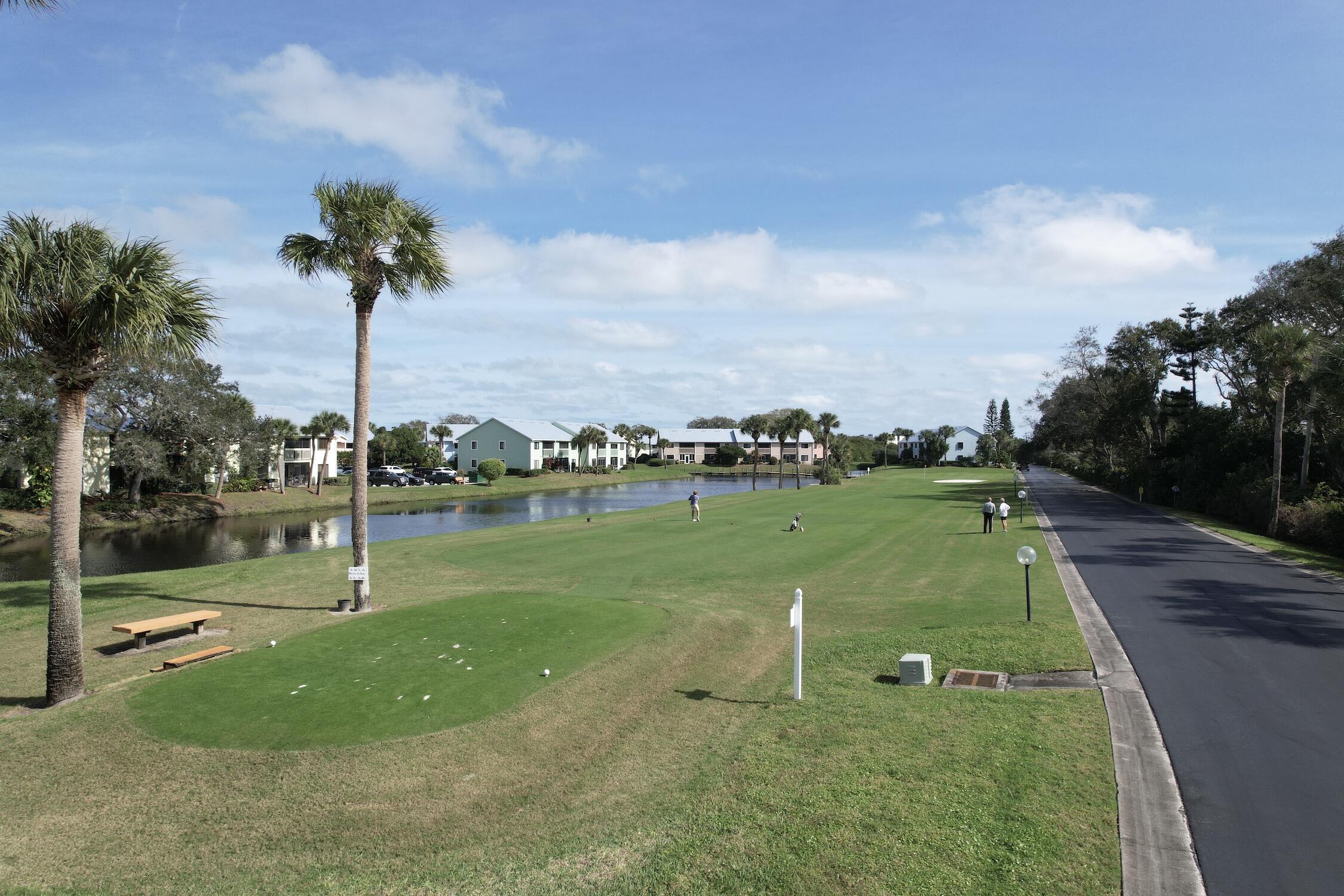 PELICAN POINTE OF SEBASTIAN V - Residential