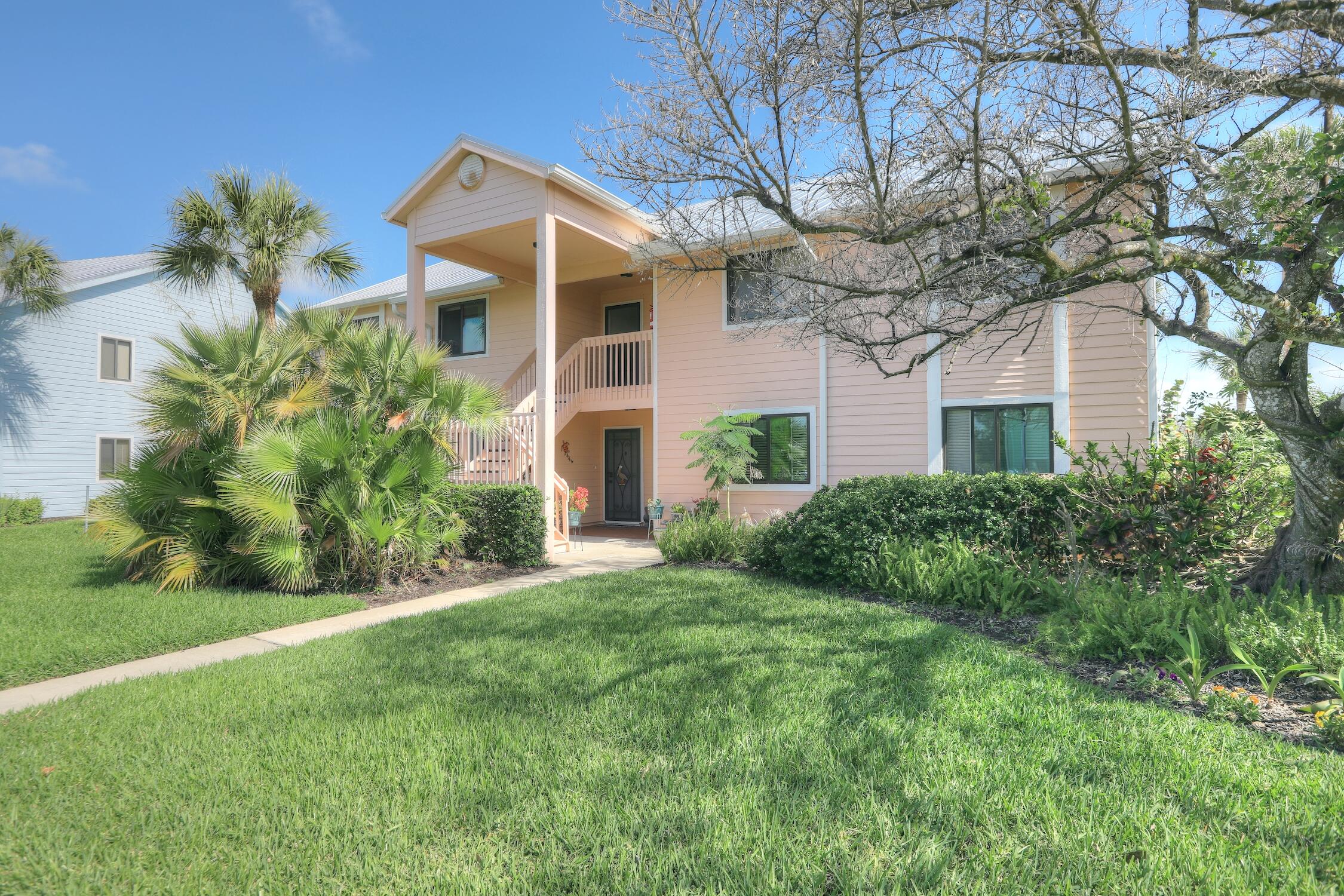 5720 Pelican Pointe Drive 3