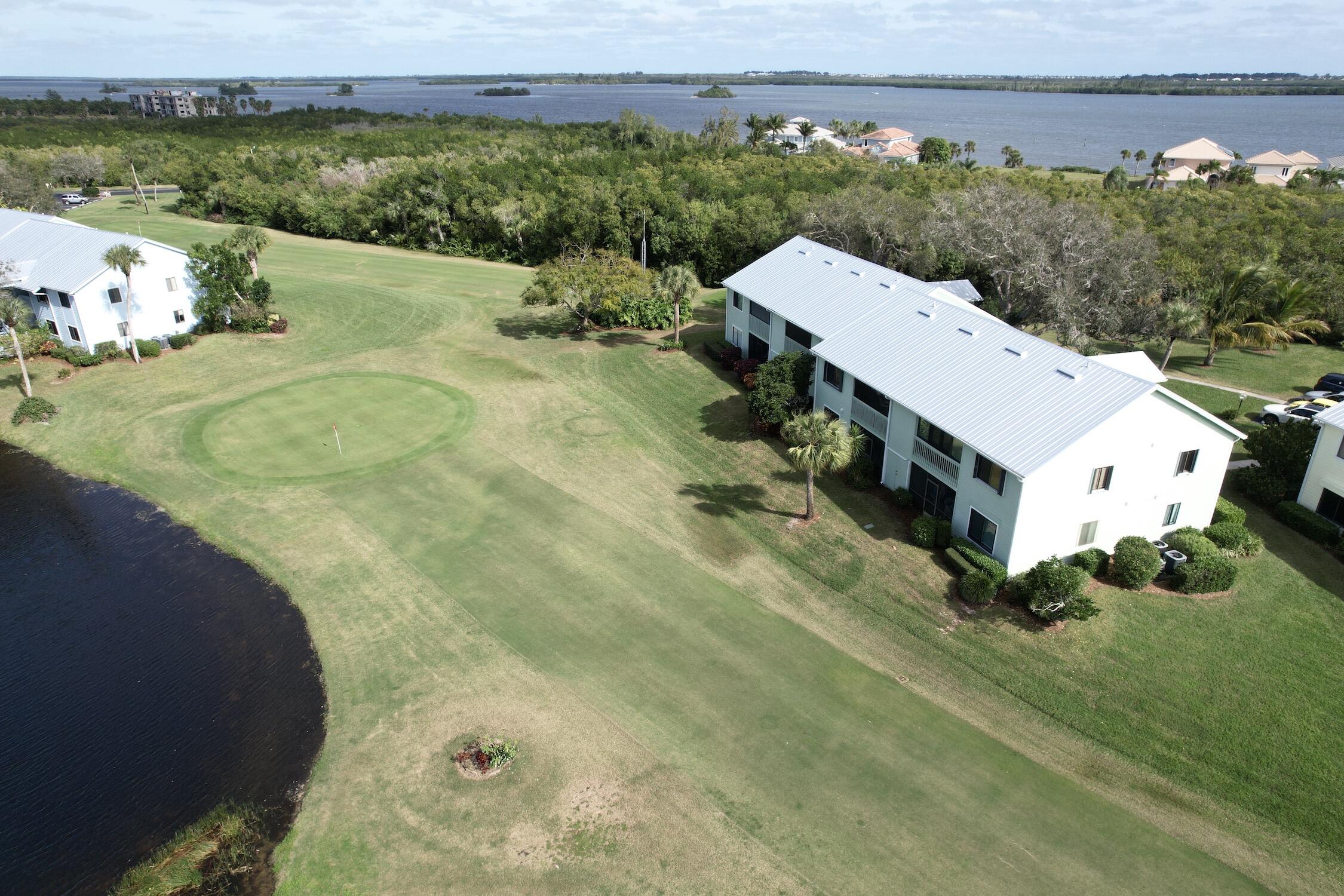 PELICAN POINTE OF SEBASTIAN V - Residential