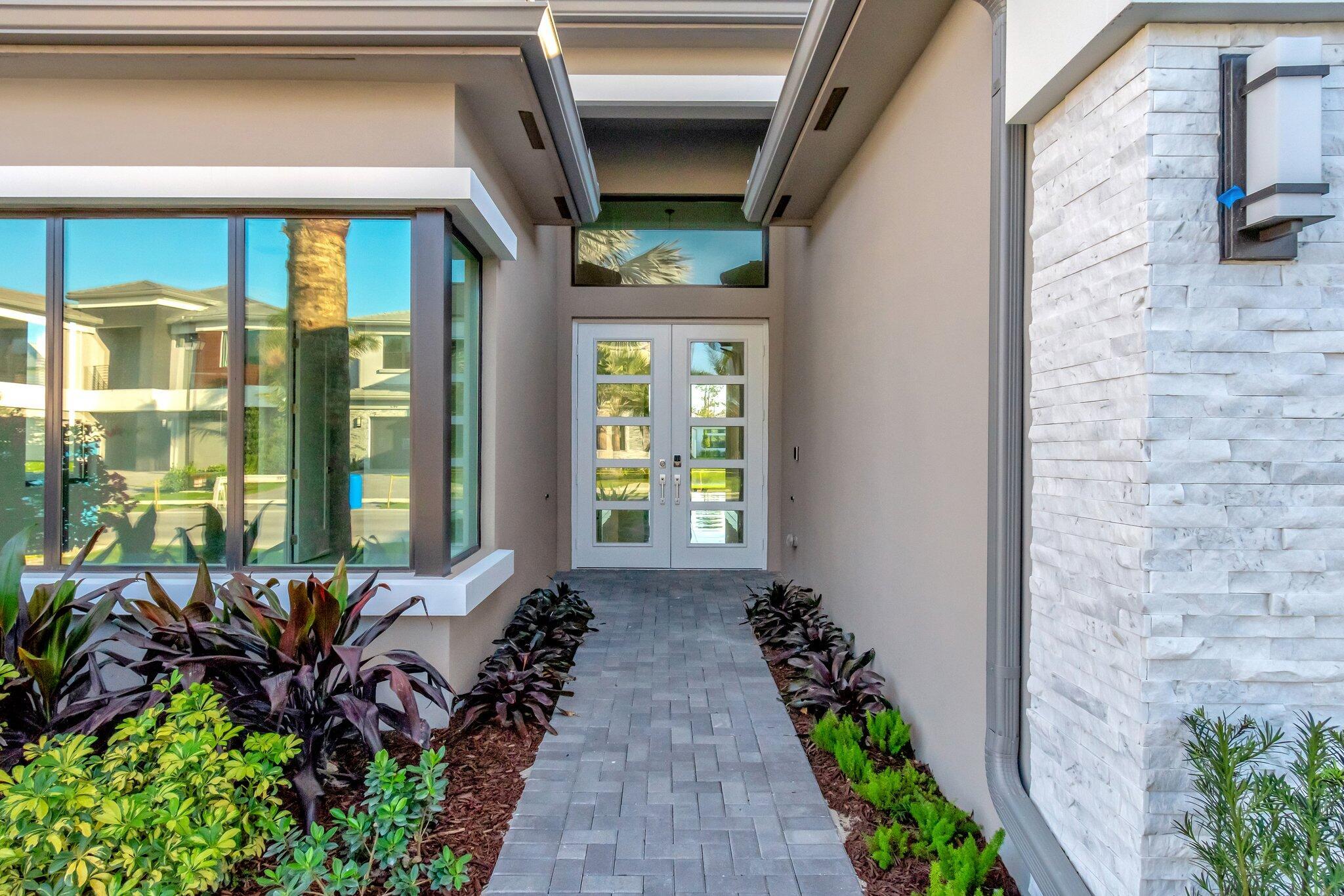 9452 Riverside Park Drive