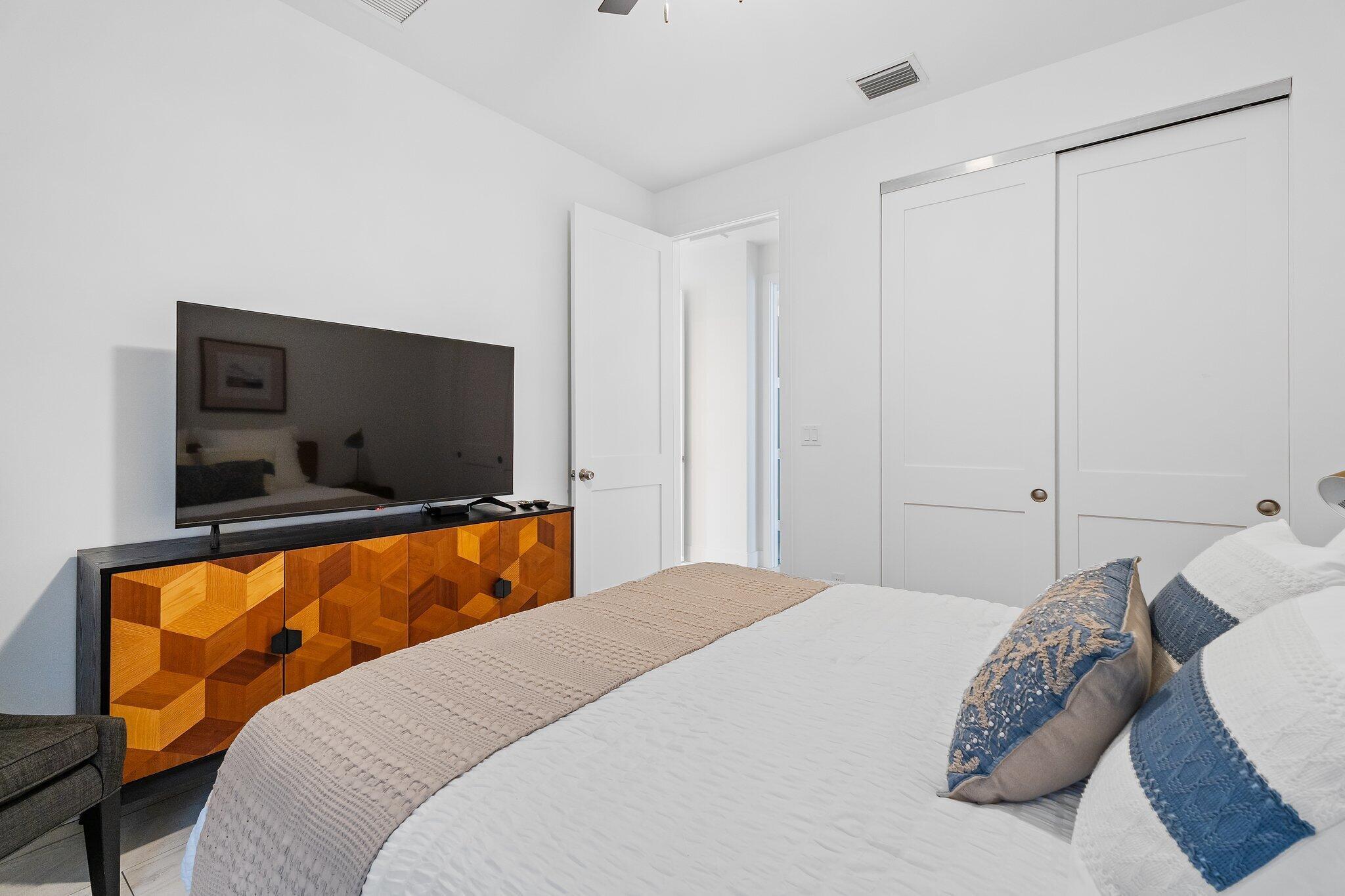 ABYSSINIA PARK - Residential Lease