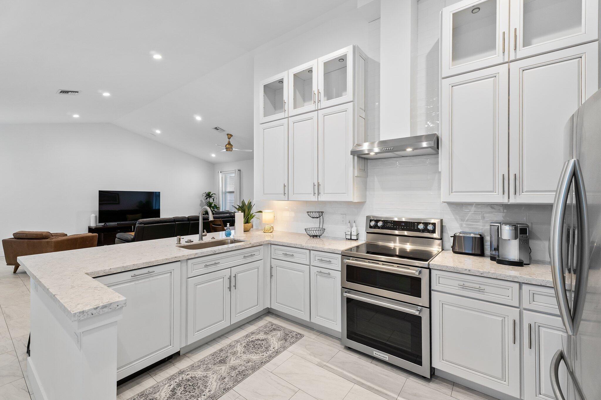 ABYSSINIA PARK - Residential Lease