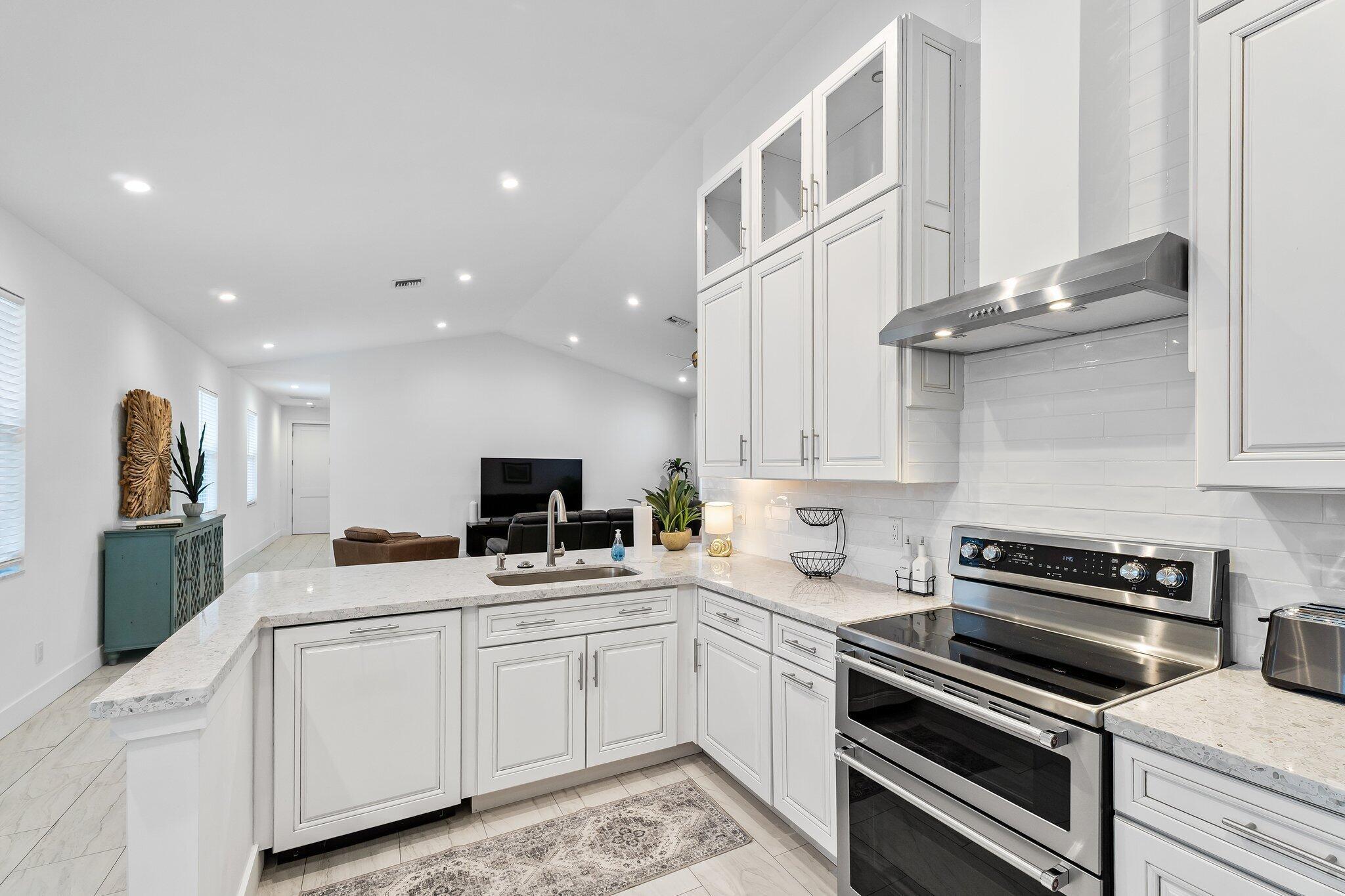 ABYSSINIA PARK - Residential Lease