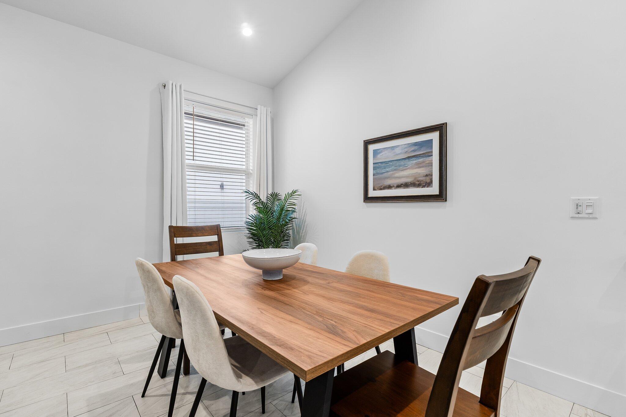 ABYSSINIA PARK - Residential Lease