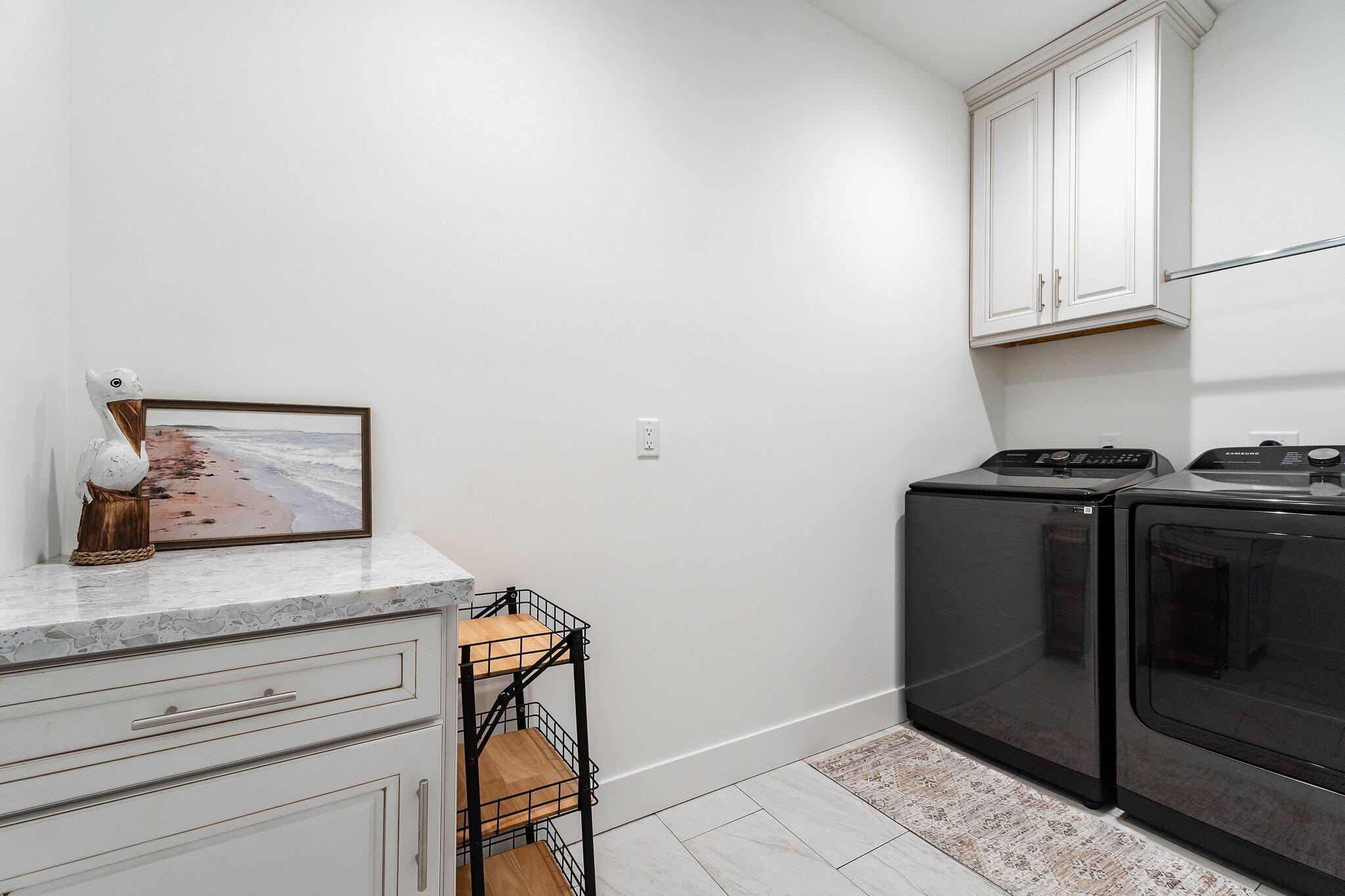 ABYSSINIA PARK - Residential Lease