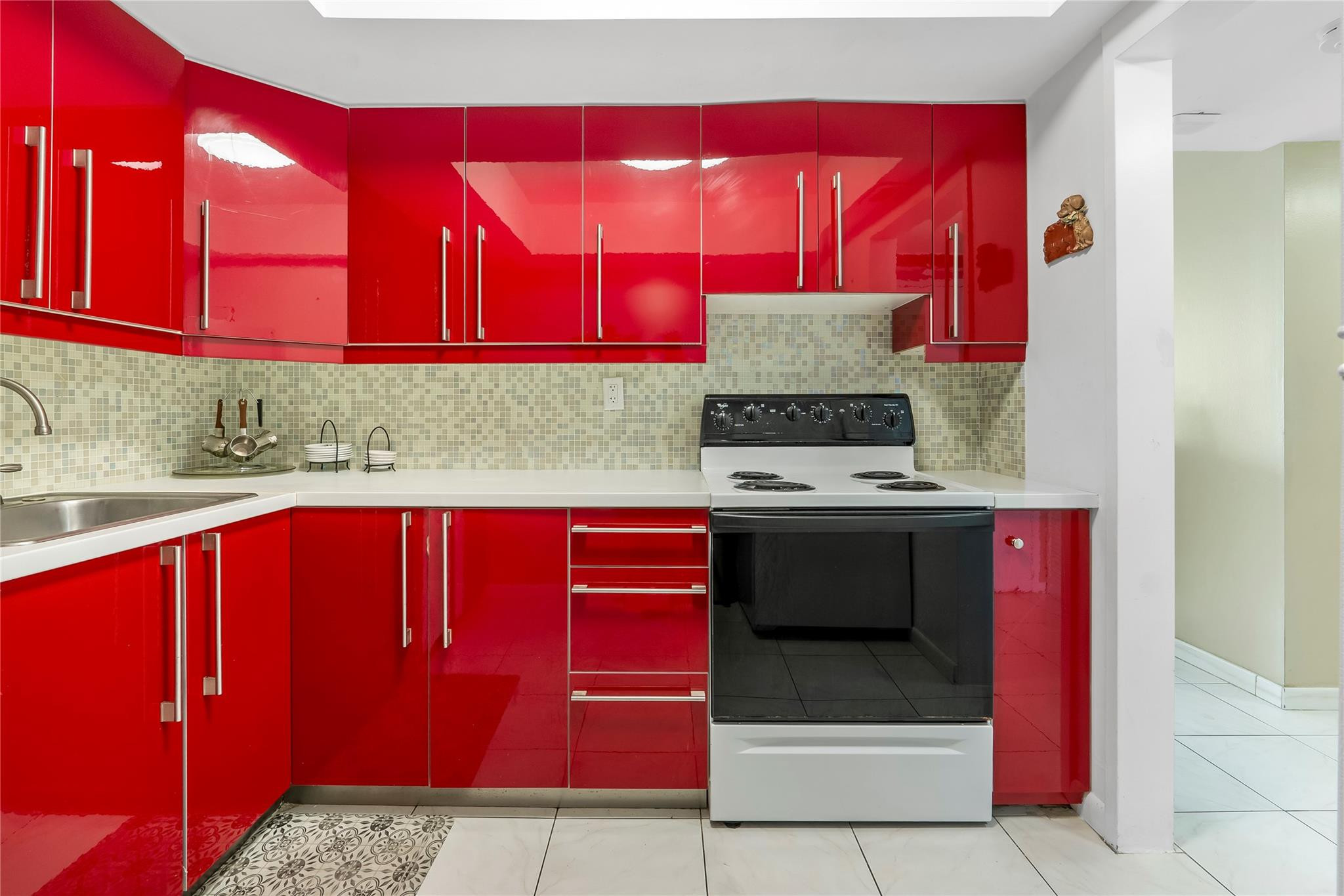 3180 S Ocean Drive 517