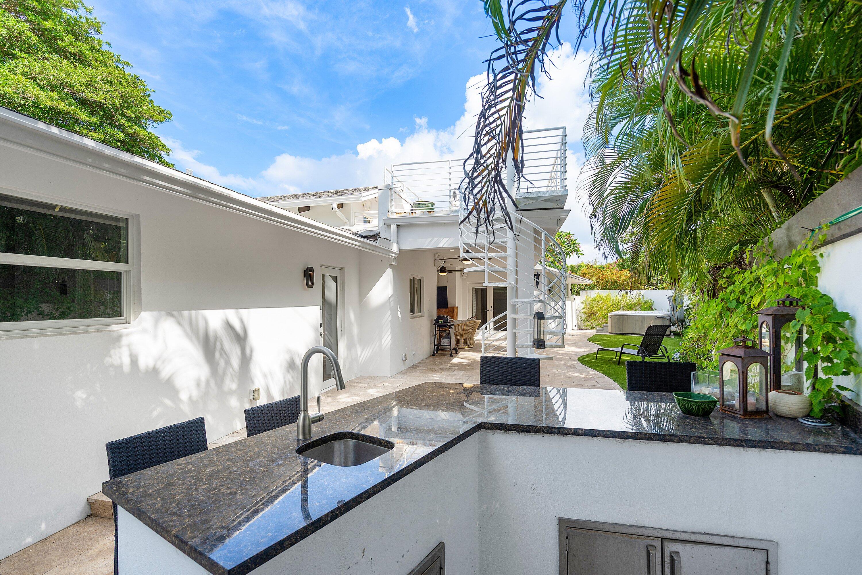 COASTAL SHORES WEST - Residential