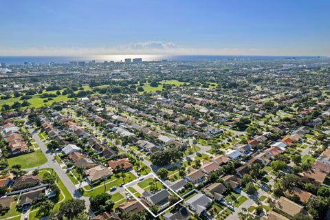 Tiny photo for 7969 W COUNTRY CLUB Boulevard, Boca Raton, FL 33487 (MLS # B26090260)