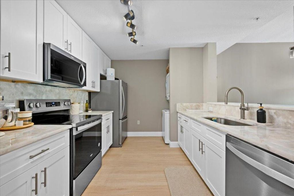 Photo of 1155 Main Street #207, Jupiter, FL 33458 (MLS # R11083052)