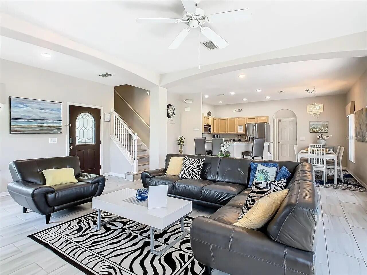 16708 Lazy Breeze Loop 16708