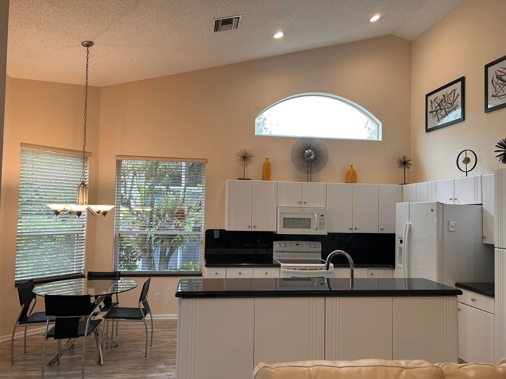 Photo of 8884 Shoal Creek Lane, Boynton Beach, FL 33472 (MLS # B26022576)
