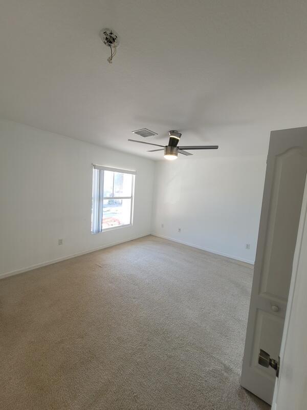 SEMINOLE PALMS - Residential Lease