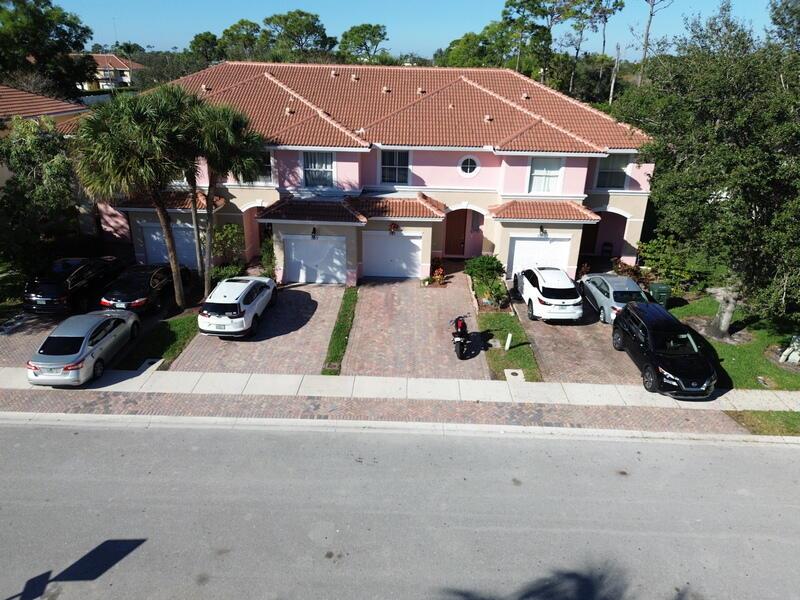 SEMINOLE PALMS - Residential Lease