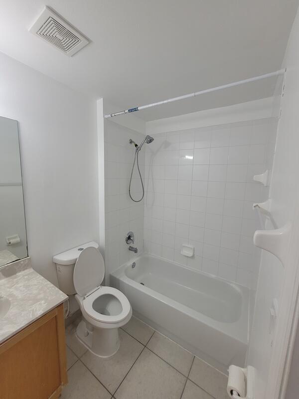 SEMINOLE PALMS - Residential Lease