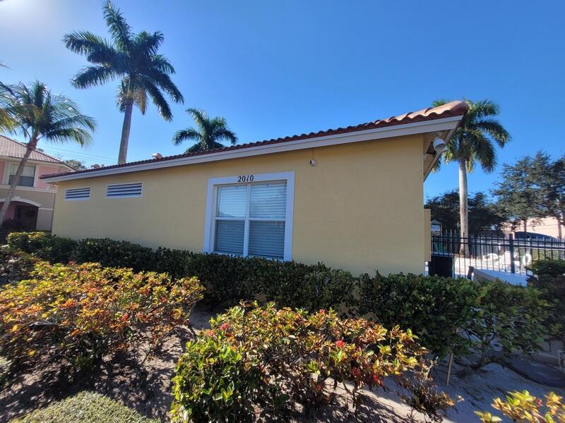 SEMINOLE PALMS - Residential Lease