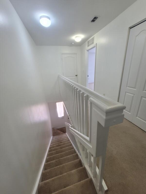 SEMINOLE PALMS - Residential Lease