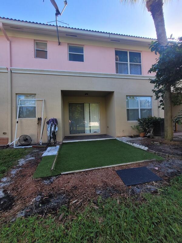 SEMINOLE PALMS - Residential Lease