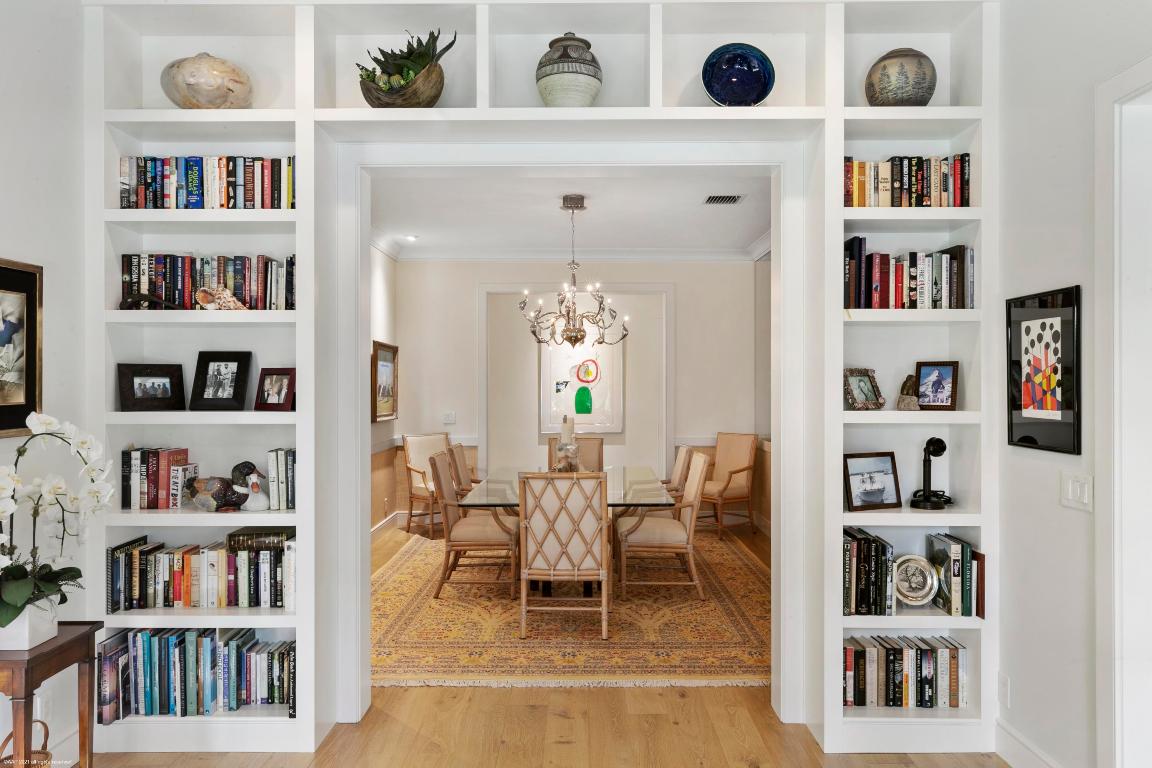 JUPITER ISLAND - Residential