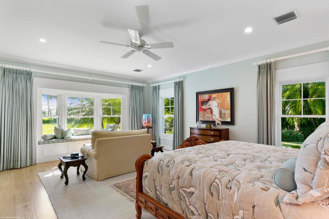 JUPITER ISLAND - Residential