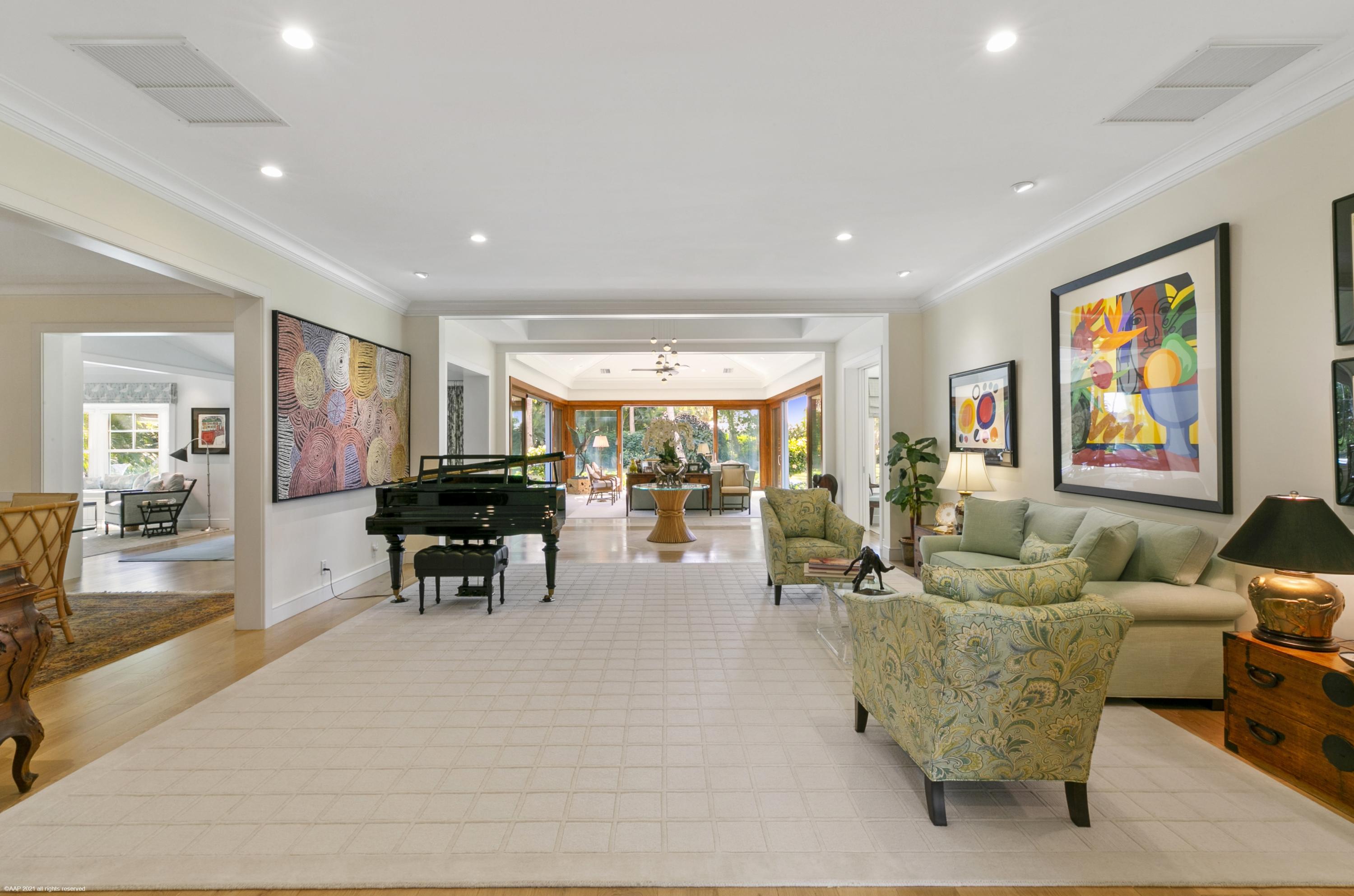 JUPITER ISLAND - Residential