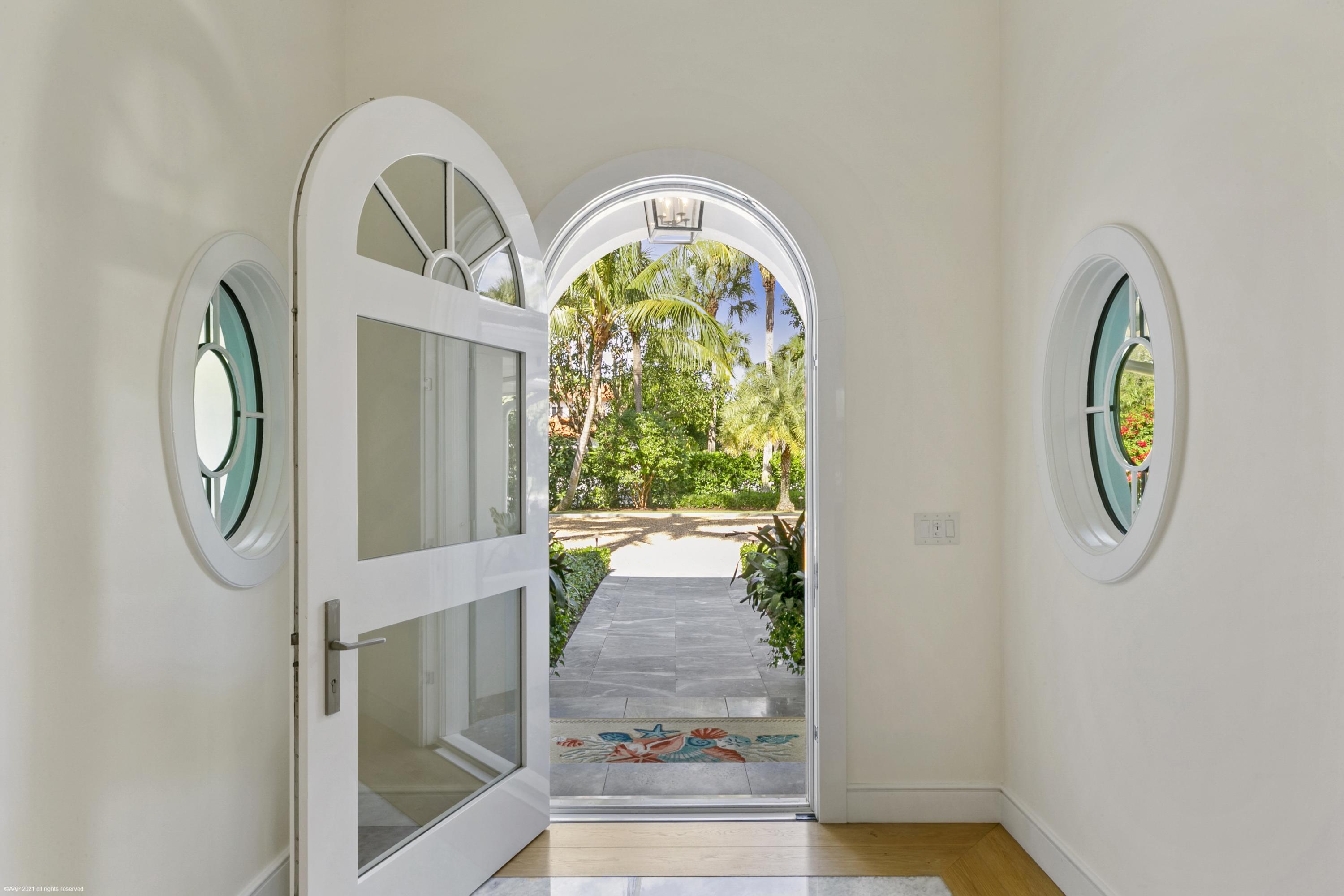 JUPITER ISLAND - Residential