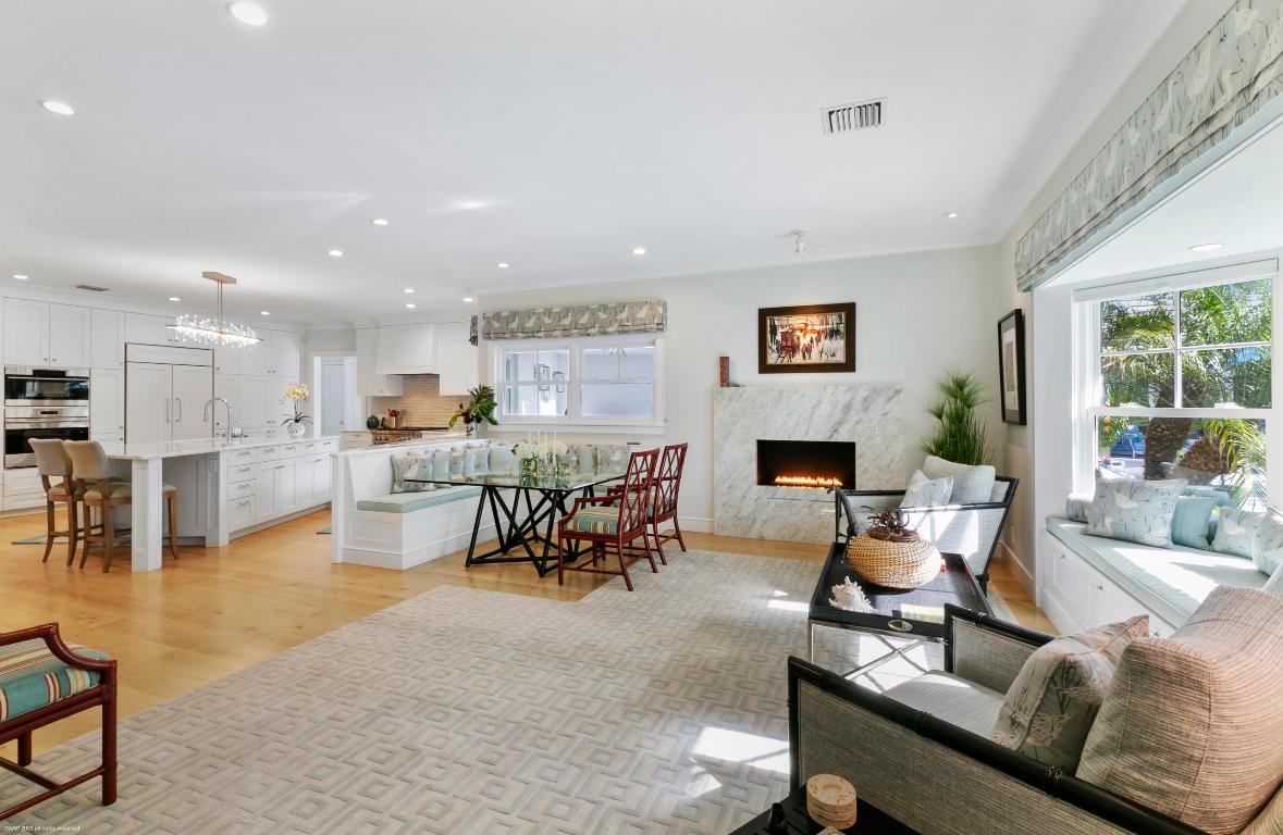 JUPITER ISLAND - Residential