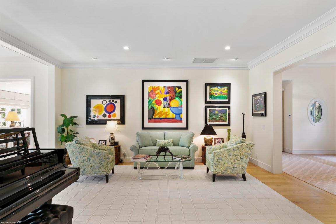 JUPITER ISLAND - Residential