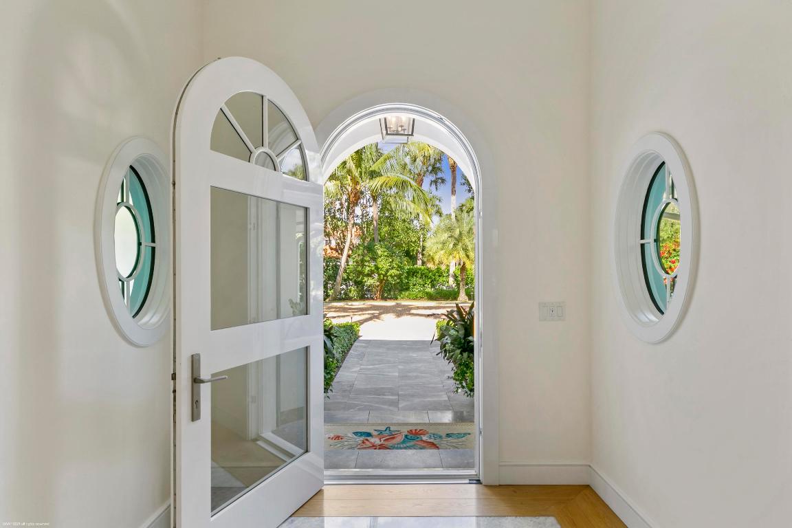 JUPITER ISLAND - Residential