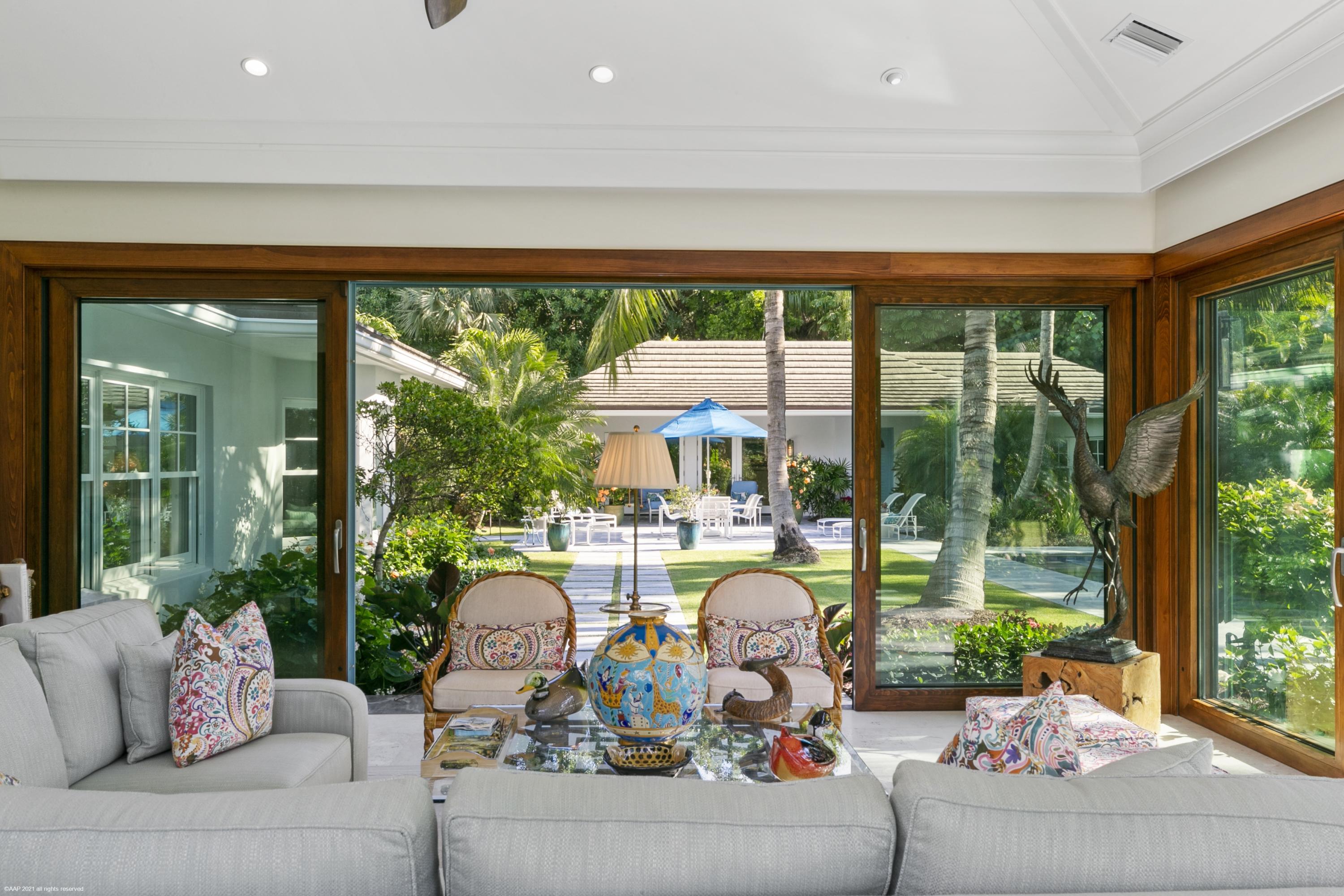 JUPITER ISLAND - Residential