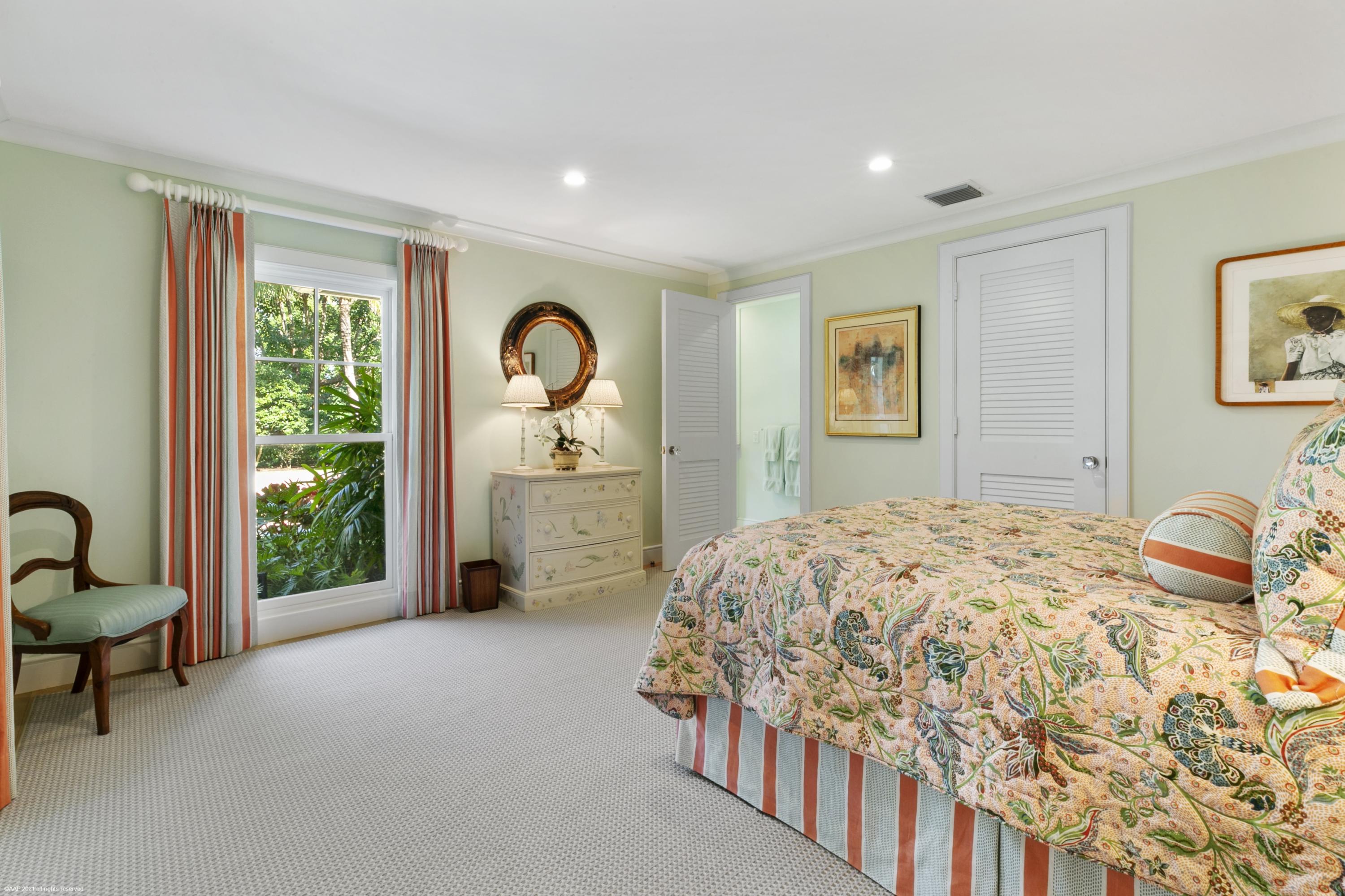 JUPITER ISLAND - Residential