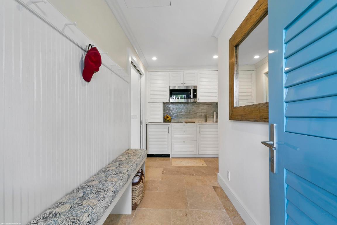 JUPITER ISLAND - Residential