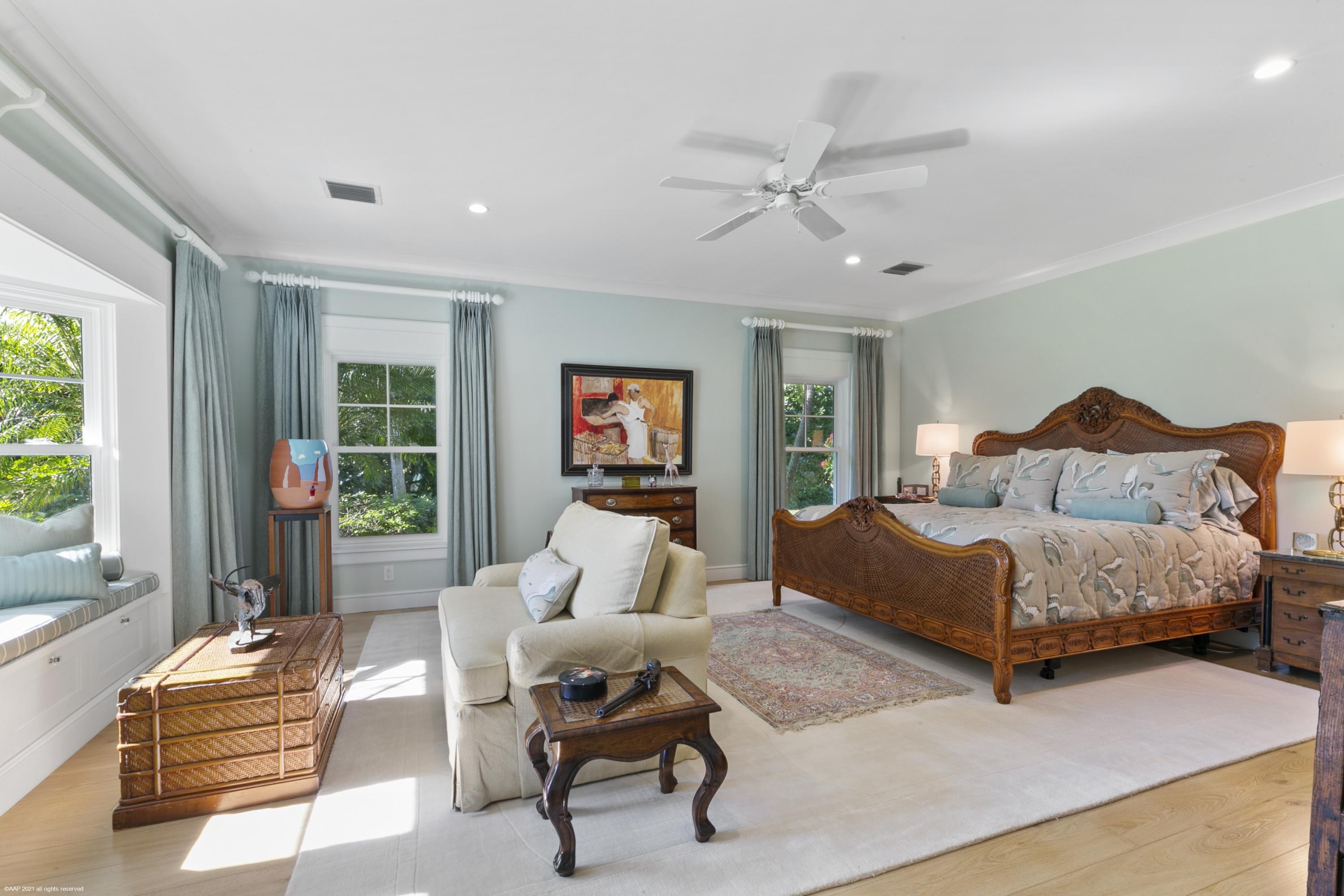 JUPITER ISLAND - Residential