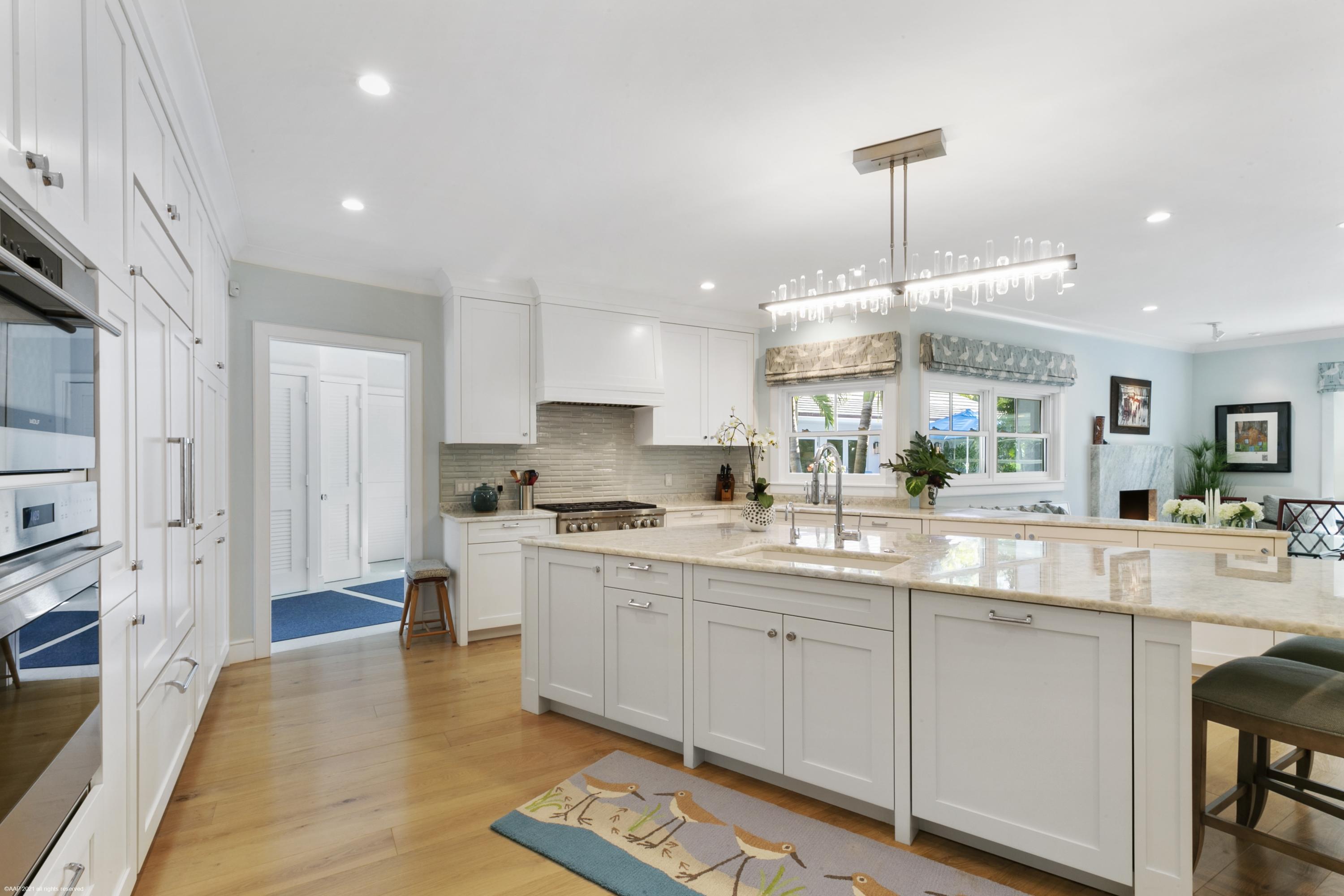 JUPITER ISLAND - Residential