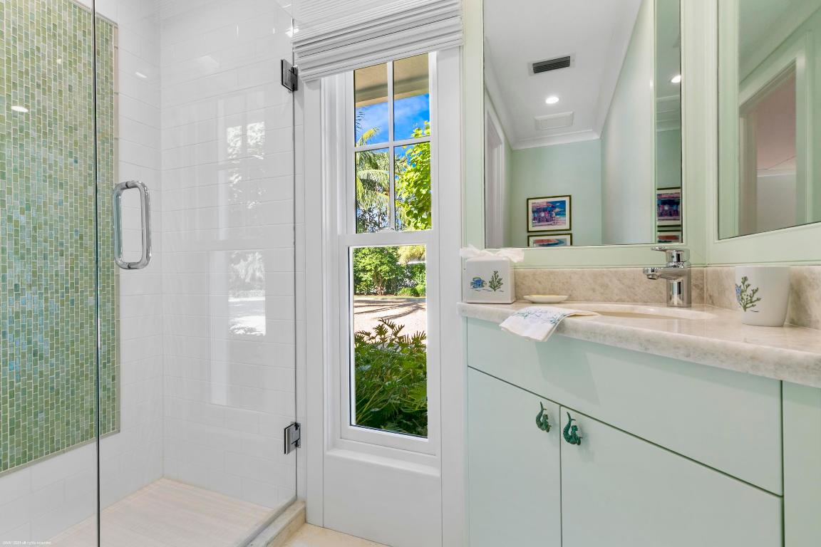 JUPITER ISLAND - Residential