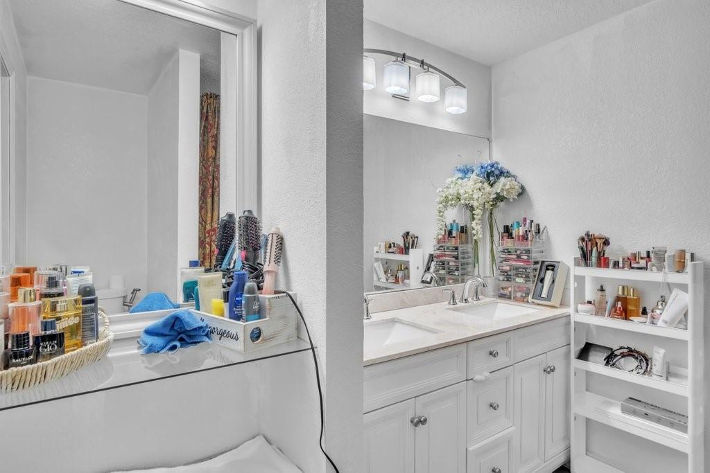 Basswood Un 04 - Residential