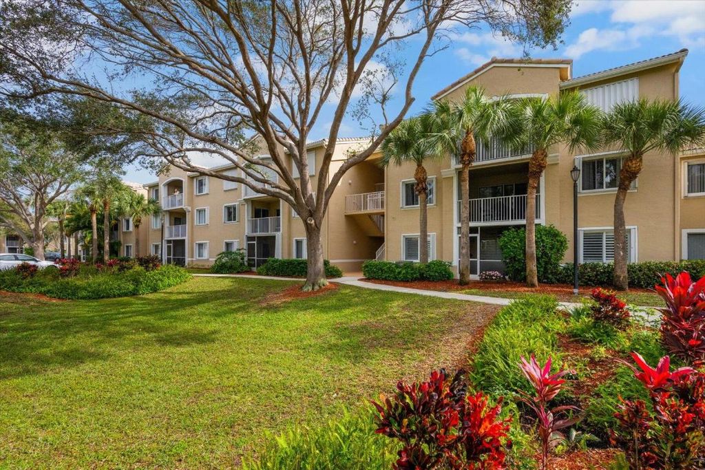 Photo of 242 Village Boulevard #2110, Tequesta, FL 33469 (MLS # R10963913)