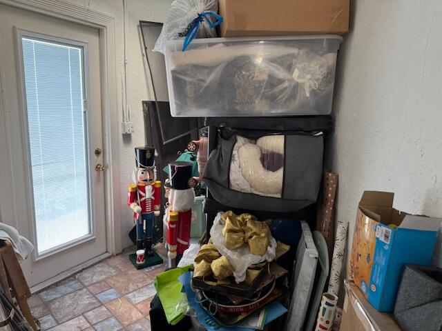 WIMBLEDON VILLAS OF VIA VERDE - Residential