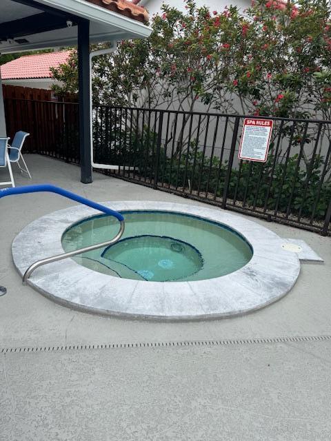 WIMBLEDON VILLAS OF VIA VERDE - Residential