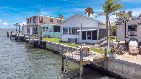 1135 Nettles Boulevard Jensen Beach FL 34957