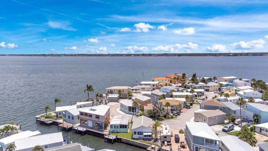 Photo of 1135 Nettles Boulevard, Jensen Beach, FL 34957 (MLS # R11099327)