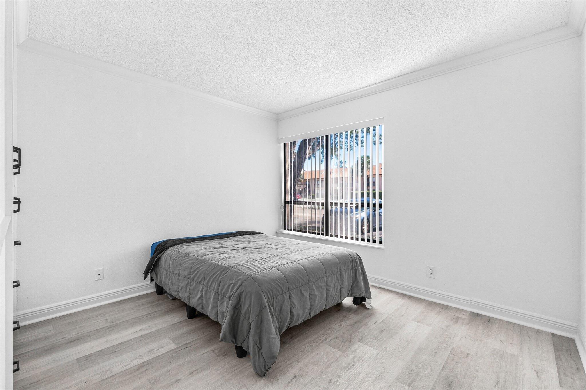 MEADOWRIDGE CONDO - Residential
