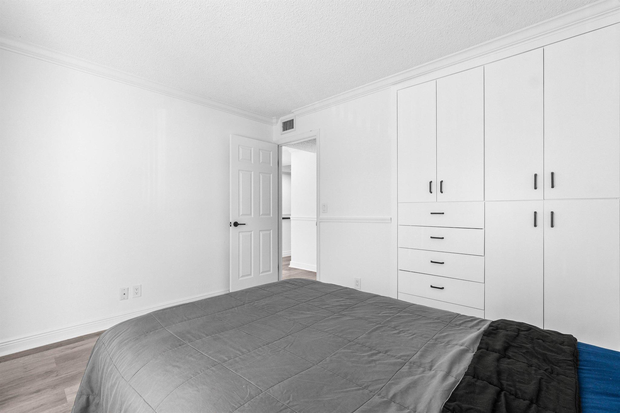 MEADOWRIDGE CONDO - Residential