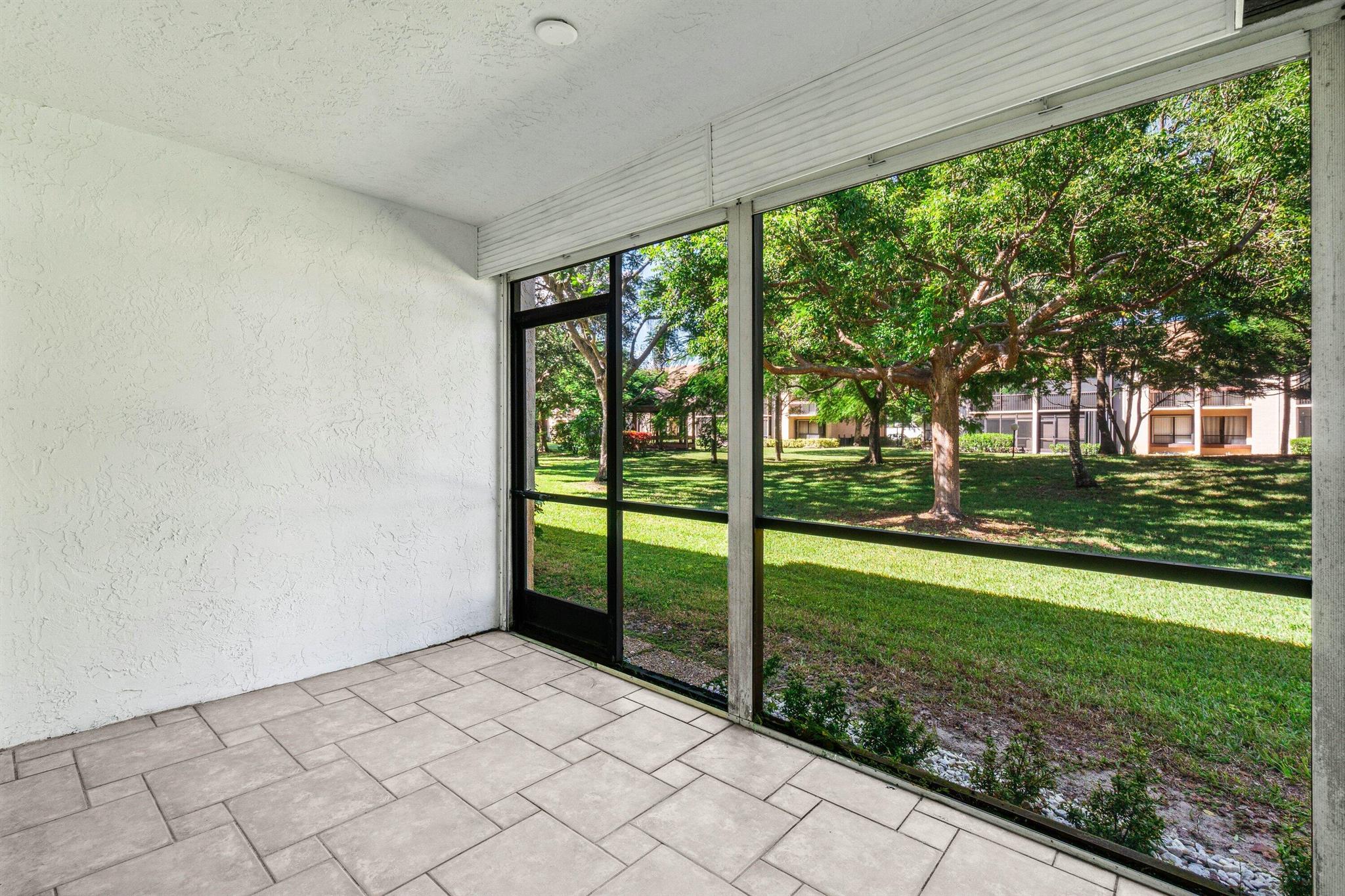 MEADOWRIDGE CONDO - Residential
